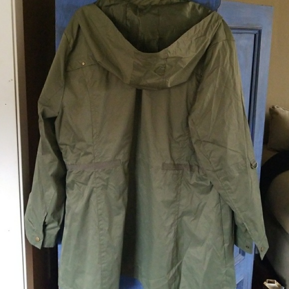 Yoki Outwear Collection Jacket - Picture 3 of 7